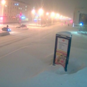 Из-за метели полицейские перекрыли дорогу между Норильском и аэропортом