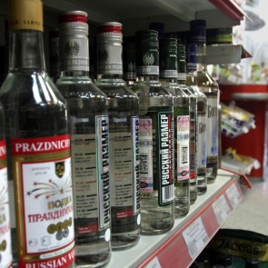 Продажи водки в России рухнули