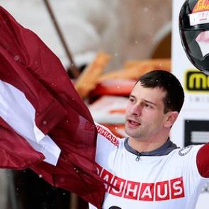 Латвийский спортсмен назвал россиян грабителями олимпийского духа