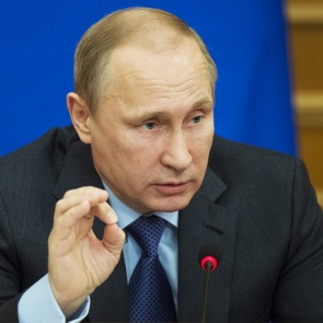 Путин поручил к лету разработать план борьбы с «черным небом» Красноярска