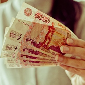 Норильчанка получила 250 тысяч вместо мертвого мужа