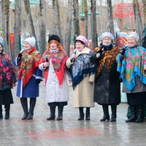 #335Ачинску. Фестиваль "Выходи гулять" продолжается