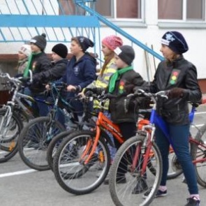 В школе № 16 учатся лучшие юные инспекторы дорожного движения Ачинска