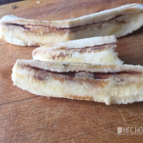 «Съешь такой и заболеешь ВИЧ»: волна слухов о заражении через бананы пошла по Красноярску