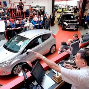 На рынок подержанных автомобилей выходит государство. В России создают автоаукционную индустрию