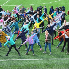 Администрация Ачинска и Совет депутатов поздравляет юных горожан с Днем защиты детей