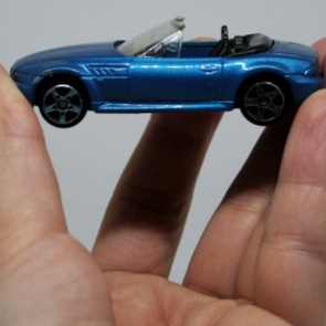 Достаточно распечатки. Бумажные полисы ОСАГО уравняют с электронными