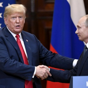 Трамп пожаловался на очернение встречи с Путиным