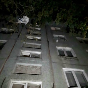 В Красноярске из-за угрозы обрушения эвакуировали жителей 5-этажного дома