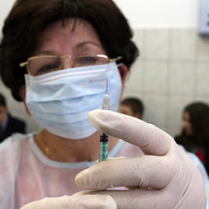 Минздрав задумался об обеспечении детей запрещенными препаратами