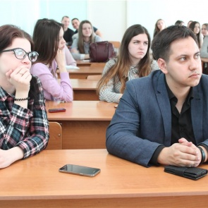 В Красноярском крае студенты техникумов будут учиться четыре года вместо трех