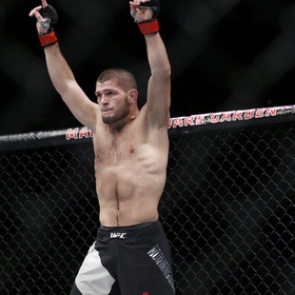 Назван гонорар Нурмагомедова за бой с Макгрегором