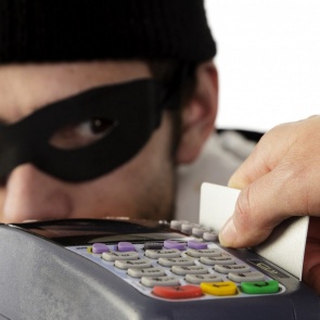 Ачинские полицейские задержали подозреваемого в краже денег с банковской карты