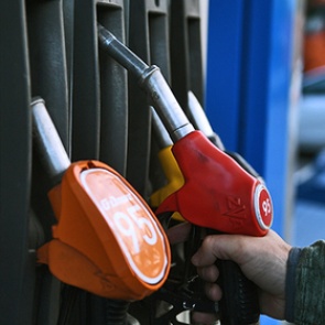 Раскрыт план борьбы с ростом цен на бензин