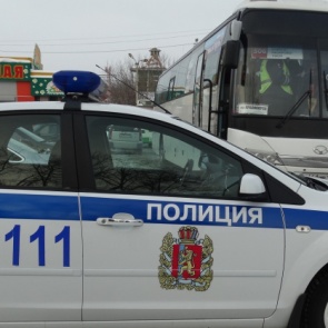 Госавтоинспекторы призывают граждан выбирать легальные пассажирские перевозки