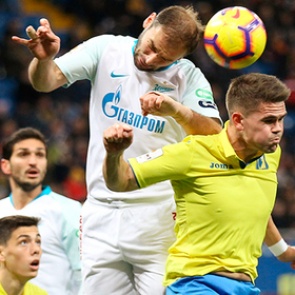 Карпин заинтересовал «Спартак» и сокрушил «Зенит» во главе «Ростова»