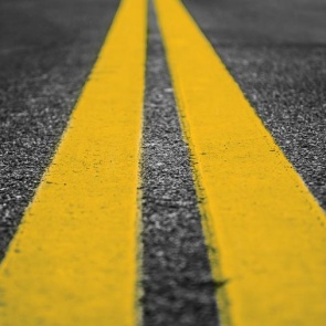 Минтранс предложил поменять цвет дорожной разметки