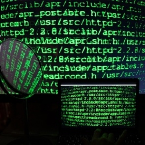 США обвинили шестерых россиян в киберпреступлениях