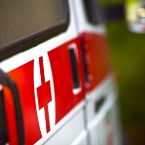 В Хакасии разыскивается сбивший пьяного пешехода водитель