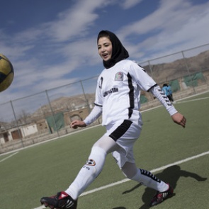 Футбольных чиновников обвинили в надругательствах над женской сборной