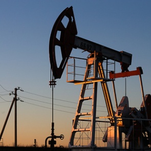 Россия снизит добычу нефти с января