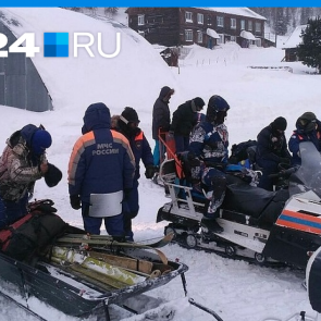 Беспомощный охотник полтора месяца находится в снежном плену в своем домике