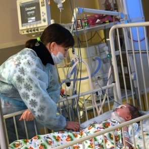 Врачи спасли ногу пострадавшему в Магнитогорске младенцу