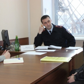 Заместитель начальника полиции ГУ МВД по краю Алексей Запьянцев провел прием граждан в Ачинске