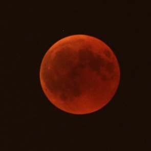 Россияне смогут увидеть «кровавую» луну