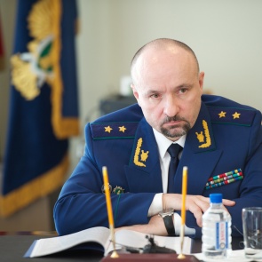 Прокуратура навсегда лишила прав почти 200 жителей Красноярского края