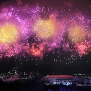 Россиянам напомнили о короткой рабочей пятнице и переносе выходного