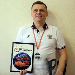 Красноярец завоевал бронзу на Кубке мира по дартсу среди инвалидов