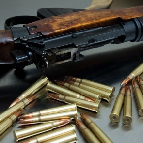 За три дня полицейские нашли у жителей Красноярского края больше сотни ружей и тысячу патронов