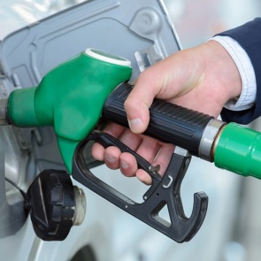 На КНП вновь снизились цены на топливо