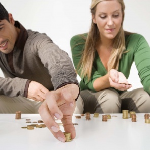 Статистики: Почти 80 % семей не хватает денег на самое необходимое