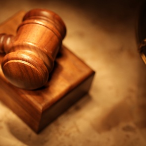 Жительница Красноярского края засудила бизнес-леди после отказа провести мастер-класс по установке видеорегистратора