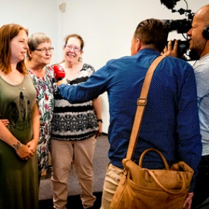 Врач тайно оплодотворил десятки пациенток