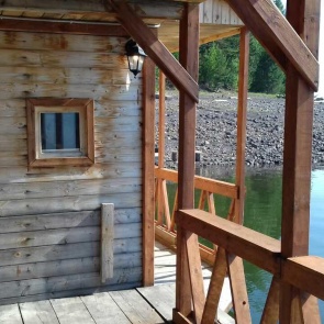 У базы отдыха под Красноярском нашли утонувшего мужчину