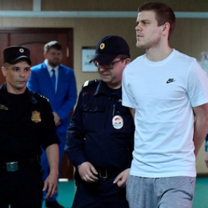 «Зенит» отложил чемпионскую медаль Кокорина