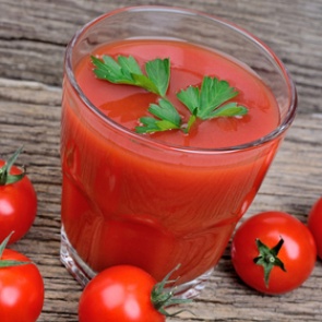 Названы лучшие томатные соки