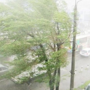 Объявлено штормовое предупреждение на 31.05.2019: ожидаются ветер, град, грозы