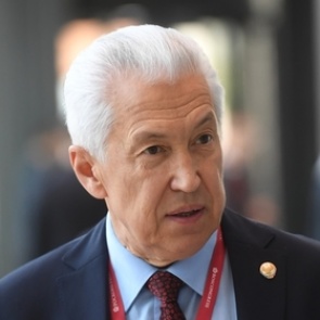 Главу Дагестана госпитализировали