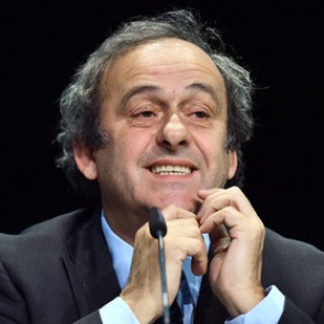 Бывший президент УЕФА Платини освобожден