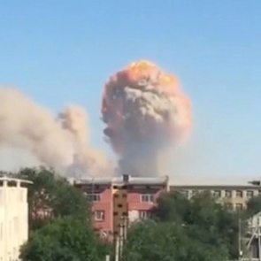 Число жертв после взрывов боеприпасов в Казахстане увеличилось