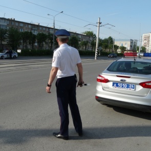 Полицейские напоминают об уголовной ответственности за повторное управление автомобилем в состоянии опьянения