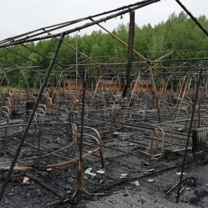Объявлен траур по погибшим в палаточном лагере детям