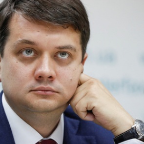 Лидер партии Зеленского назвал способ вернуть Донбасс