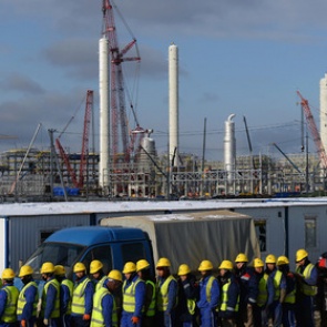 Спад российской экономики признали неизбежным