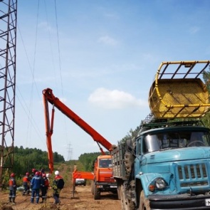 Красноярские энергетики опережающими темпами восстанавливают поврежденную взрывами ЛЭП в Ачинском районе