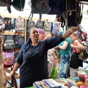 Подсчитаны траты на сборы российских школьников к учебному году